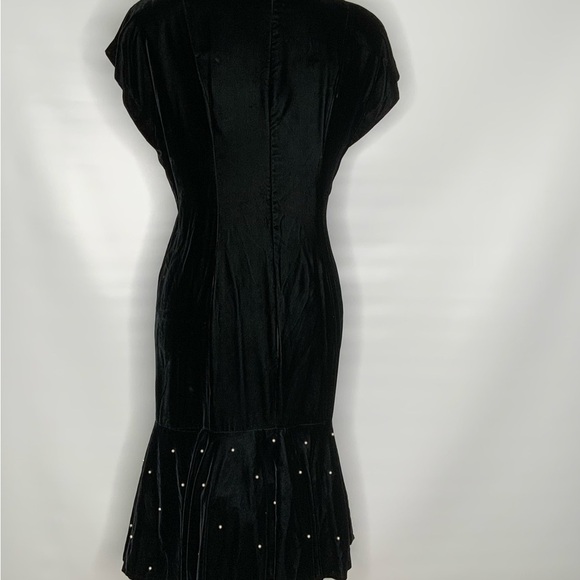 VINTAGE adorable velvet dress. - Picture 7 of 15